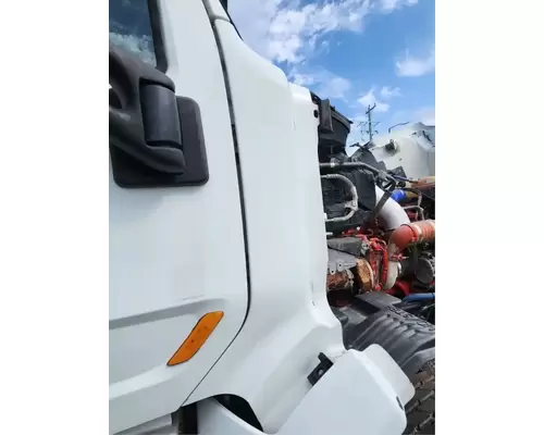 Cowl Peterbilt 567 Complete Recycling Group LLC