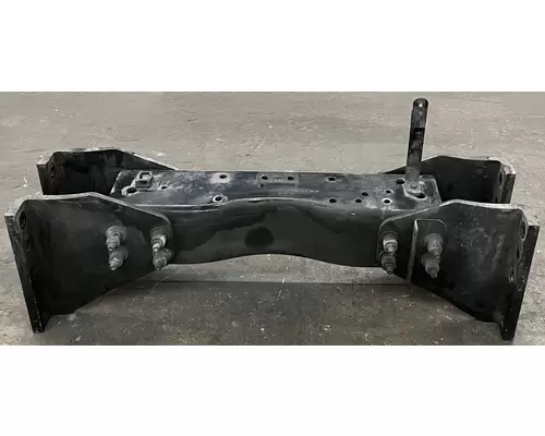 Crossmember PETERBILT 567 High Mountain Horsepower