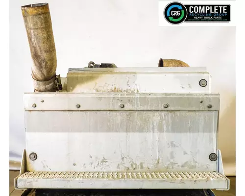 Peterbilt 567 DPF (Diesel Particulate Filter)