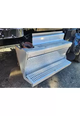 Peterbilt 567 DPF (Diesel Particulate Filter)
