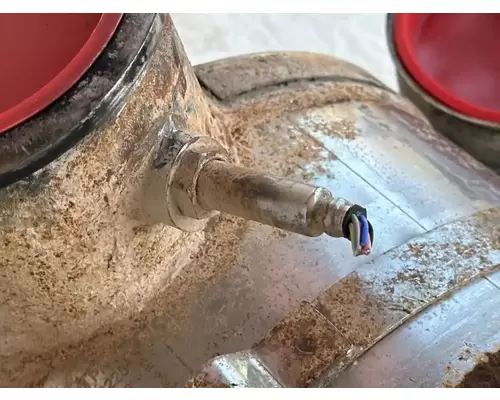 Peterbilt 567 DPF (Diesel Particulate Filter)