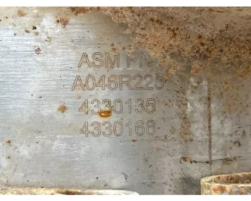 Peterbilt 567 DPF (Diesel Particulate Filter)