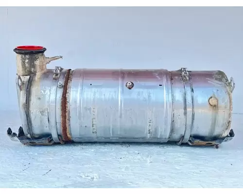Peterbilt 567 DPF (Diesel Particulate Filter)
