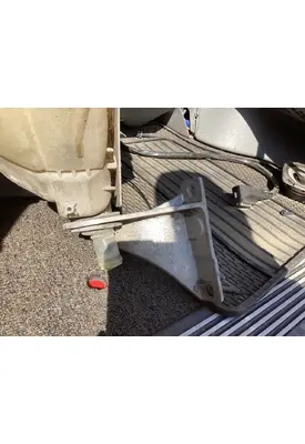 Peterbilt 567 Engine Brackets, Misc.