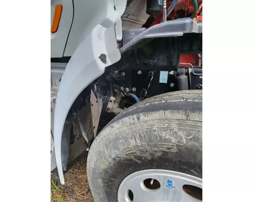 Peterbilt 567 Fender Extension