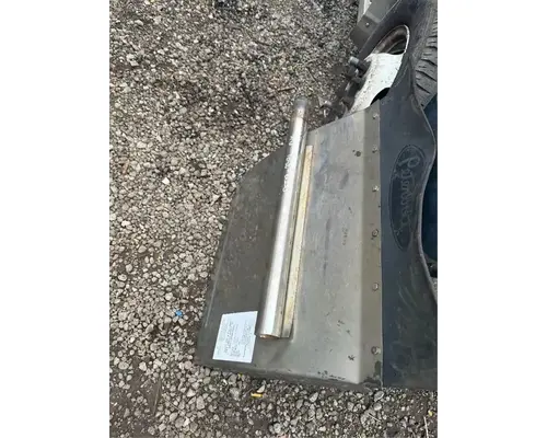 Peterbilt 567 Fender