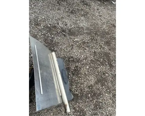 Peterbilt 567 Fender