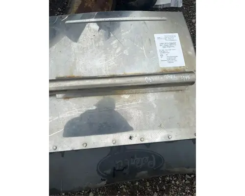 Peterbilt 567 Fender