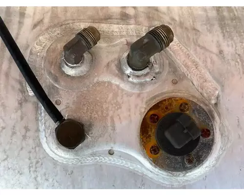 Peterbilt 567 Fuel Tank