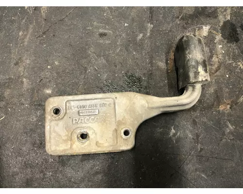 Peterbilt 567 Hood Rest