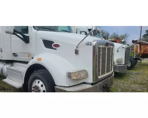 Peterbilt 567 Hood