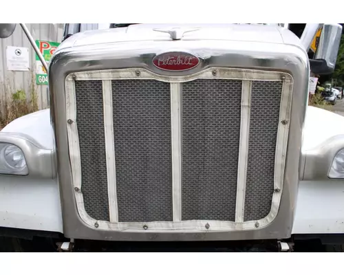 Hood PETERBILT 567 Payless Truck Parts