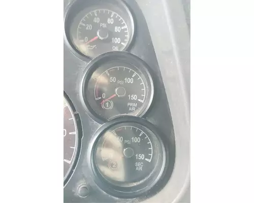 Peterbilt 567 Instrument Cluster