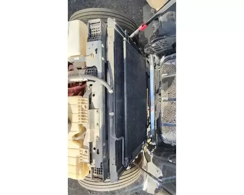 Peterbilt 567 Intercooler