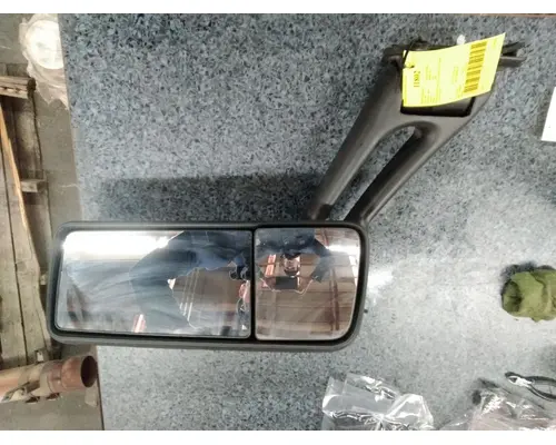 Mirror (Side View) PETERBILT 567 High Mountain Horsepower