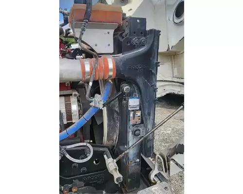 Peterbilt 567 Radiator