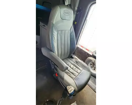 Peterbilt 567 Seat, Front