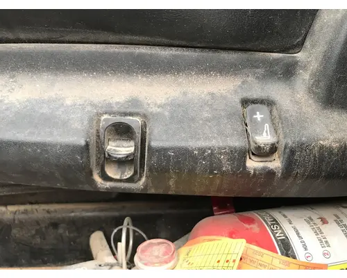 Peterbilt 567 Seat (non-Suspension)