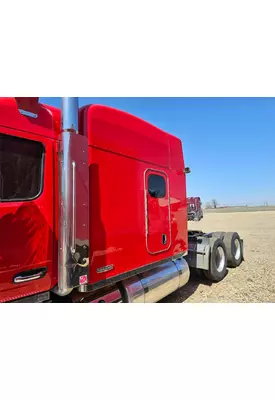 Peterbilt 567 Sleeper