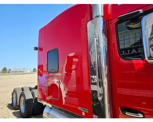 Peterbilt 567 Sleeper