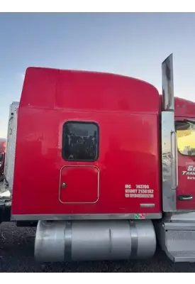 Peterbilt 567 Sleeper