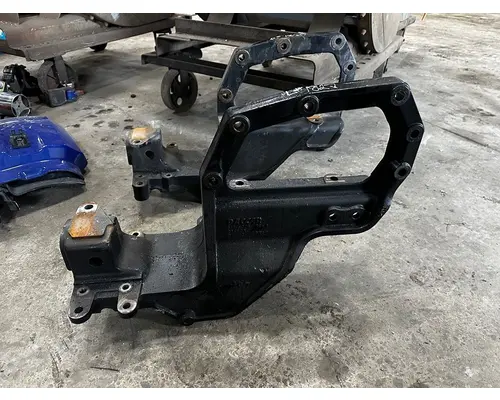 Spring Hanger PETERBILT 567 Dutchers Inc   Heavy Truck Div  Ny