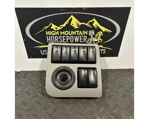 Dash / Console Switch PETERBILT 567 High Mountain Horsepower