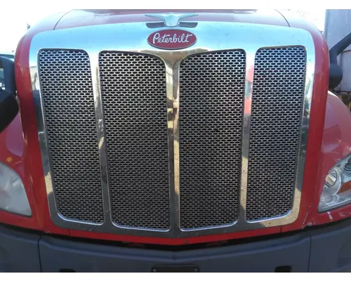 Grille PETERBILT 579 2012-2022 LKQ Wholesale Truck Parts