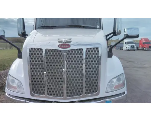 Hood PETERBILT 579 2012-2022 LKQ Heavy Truck - Goodys