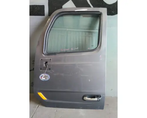 Door Assembly, Front PETERBILT 579 2013-2022 LKQ Geiger Truck Parts