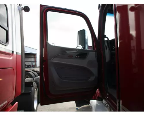 Door Assembly, Front PETERBILT 579 2013-2026 LKQ Heavy Truck - Tampa