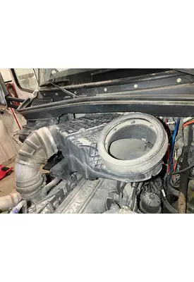 Peterbilt 579 Air Cleaner