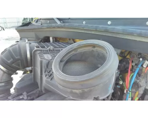 Air Cleaner PETERBILT 579 LKQ Heavy Truck - Goodys