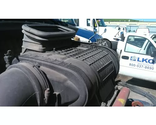 Air Cleaner PETERBILT 579 LKQ Heavy Truck - Goodys