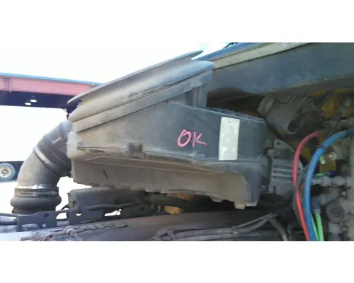 Air Cleaner PETERBILT 579 LKQ Heavy Truck - Goodys