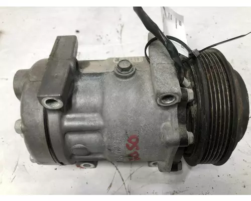 Peterbilt 579 Air Conditioner Compressor