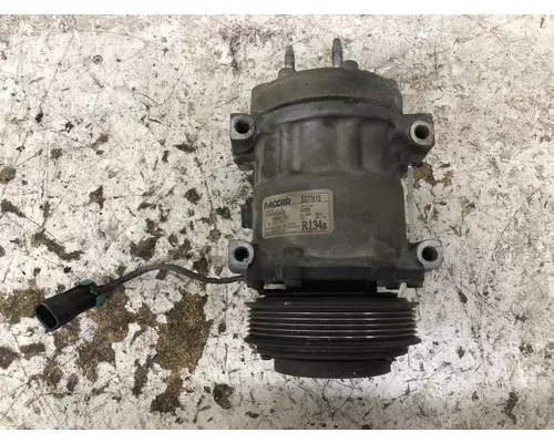 Air Conditioner Compressor Peterbilt 579 Vander Haags Inc Cb