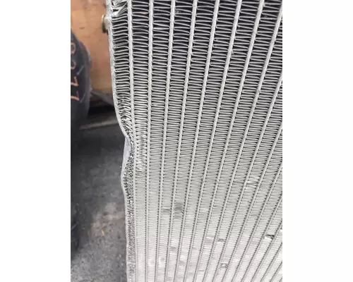 Peterbilt 579 Air Conditioner Condenser