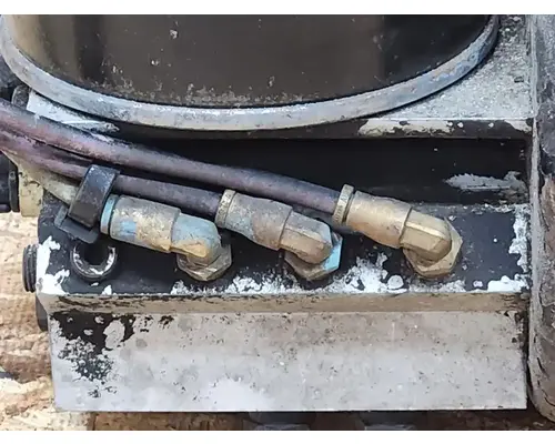 Peterbilt 579 Air Drier