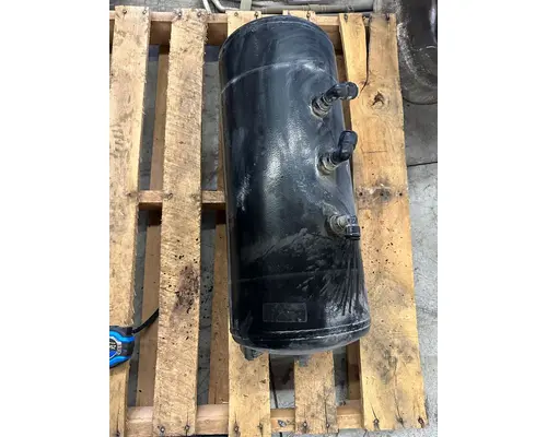 Air Tank PETERBILT 579 High Mountain Horsepower