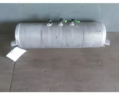 Air Tank PETERBILT 579 LKQ Geiger Truck Parts
