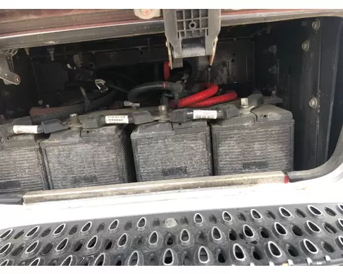 Peterbilt 579 Battery Box