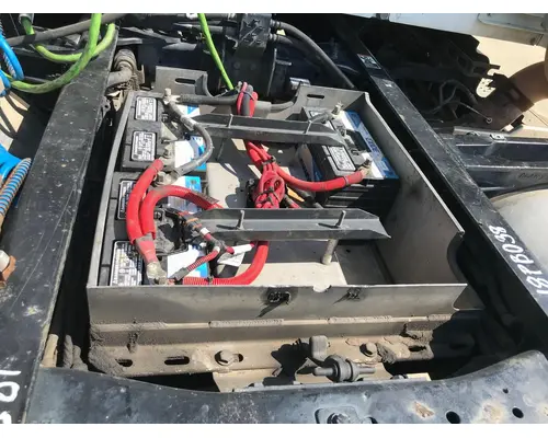 Peterbilt 579 Battery Box