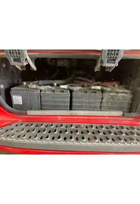 Peterbilt 579 Battery Box