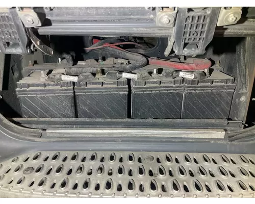 Peterbilt 579 Battery Box