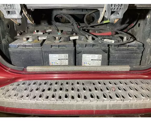 Peterbilt 579 Battery Box