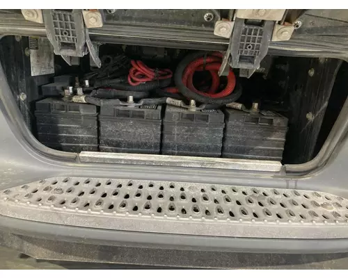 Peterbilt 579 Battery Box