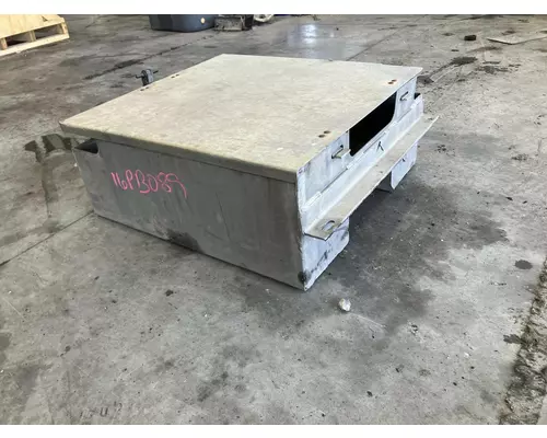 Peterbilt 579 Battery Box