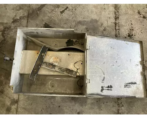 Peterbilt 579 Battery Box