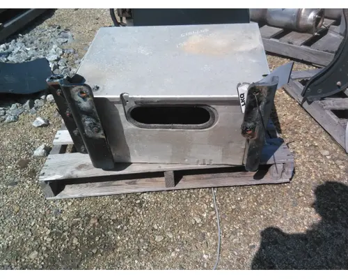 Battery Box PETERBILT 579 LKQ Evans Heavy Truck Parts